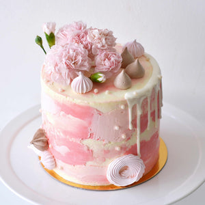 Cake de Buttercream con pinceladas de colores
